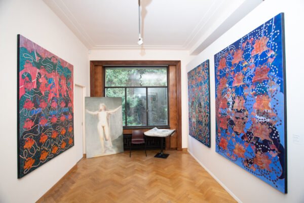 Amenor Contemporary Amenor Contemporary